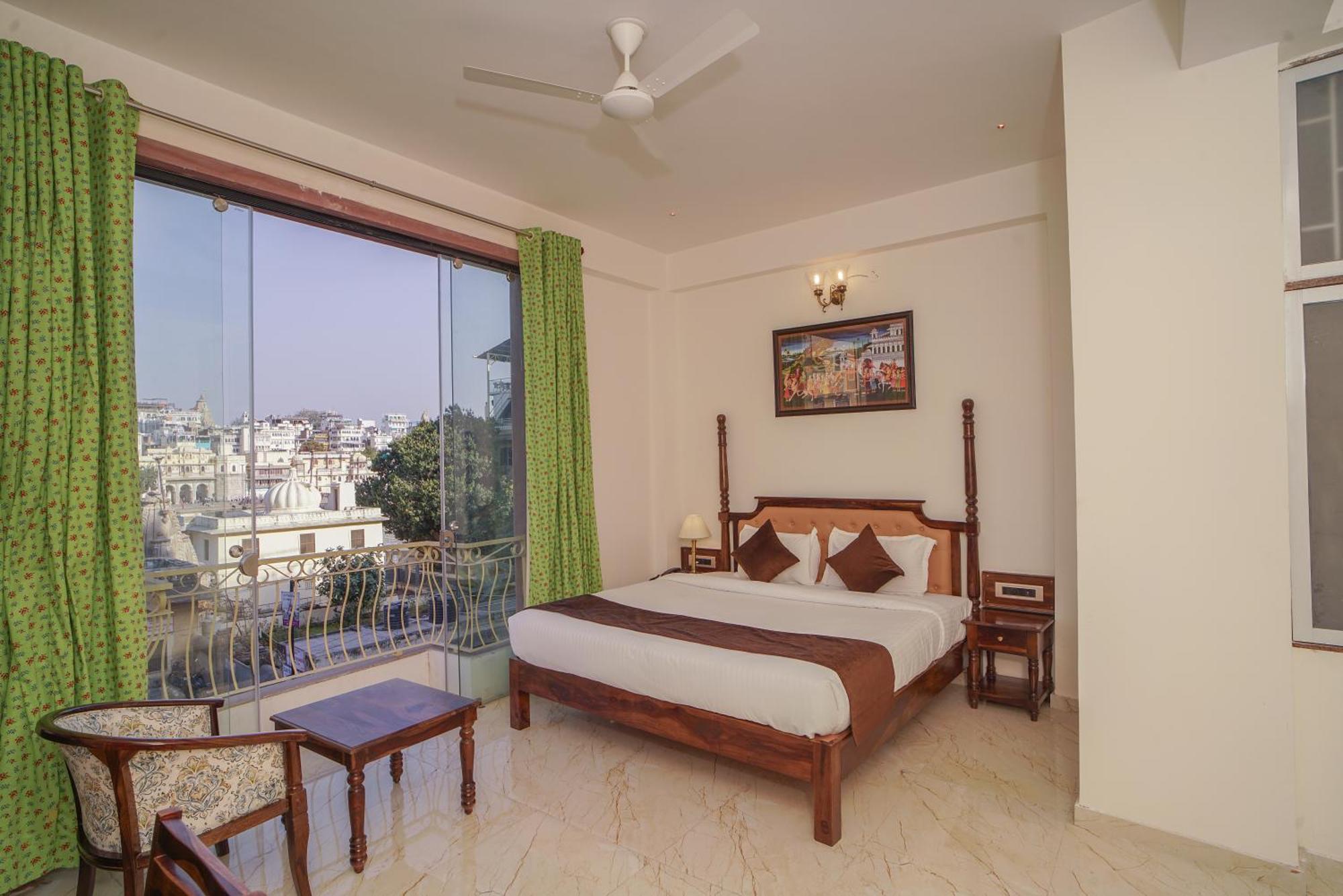 Dera Pichola- A Lake Facing Boutique Hotel Udaipur Bagian luar foto